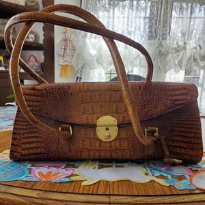 VINTAGE BRAHMIN PURSE EXCELLENT CONDITION